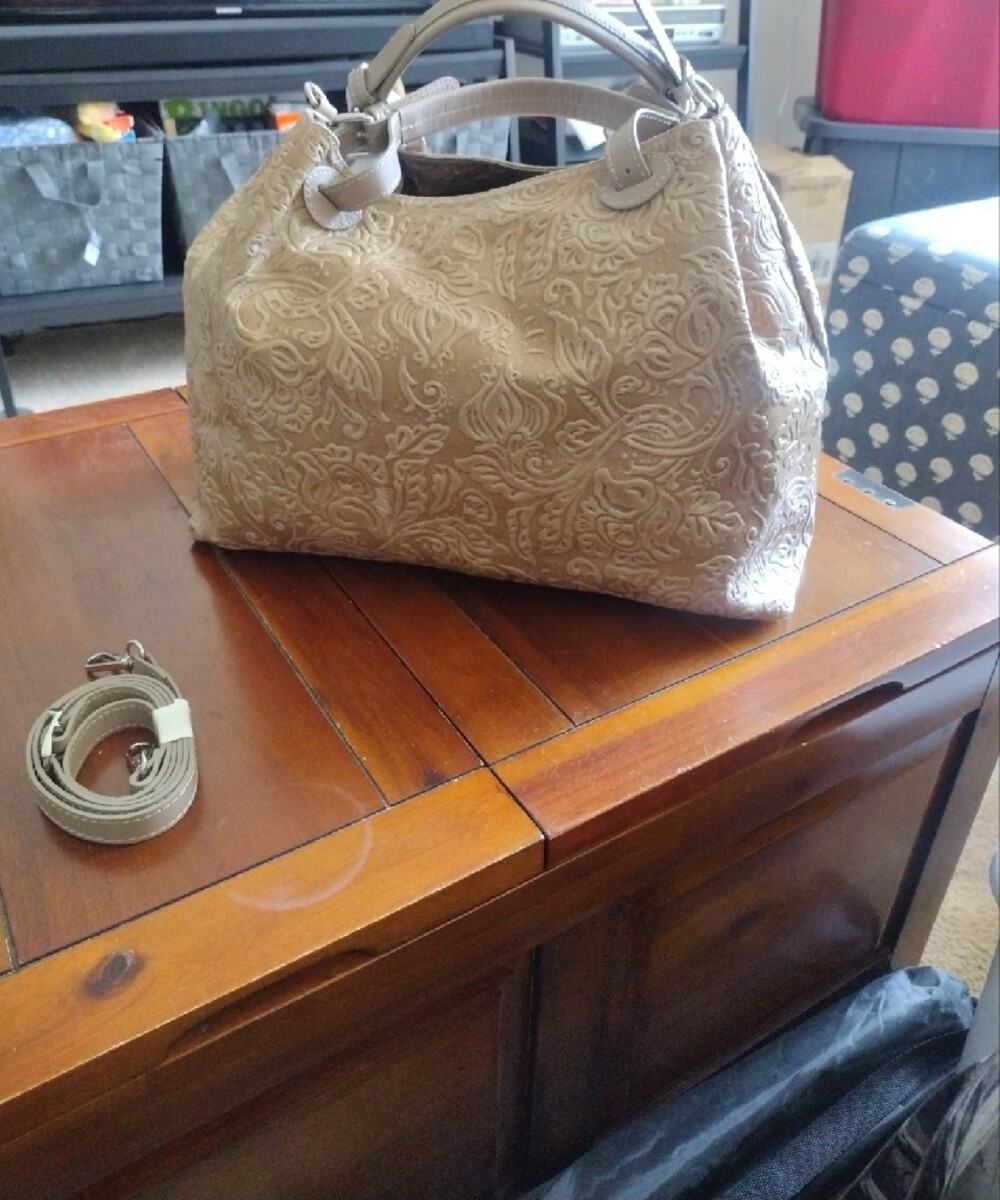 Isadora Italian Leather Embossed Floral Tote Handbag - Beige - Picture 4 of 11
